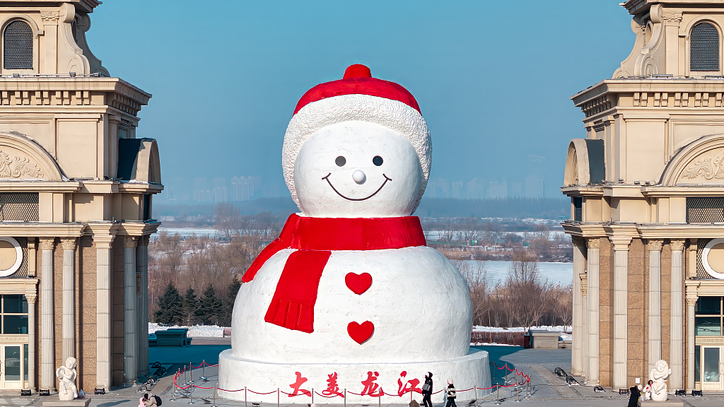 Giant Snowman